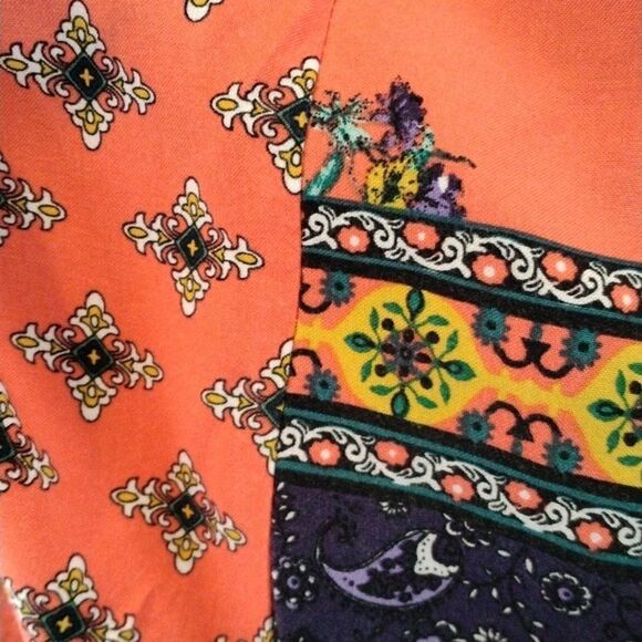 Fig and Flower Top - Picture 10 of 10